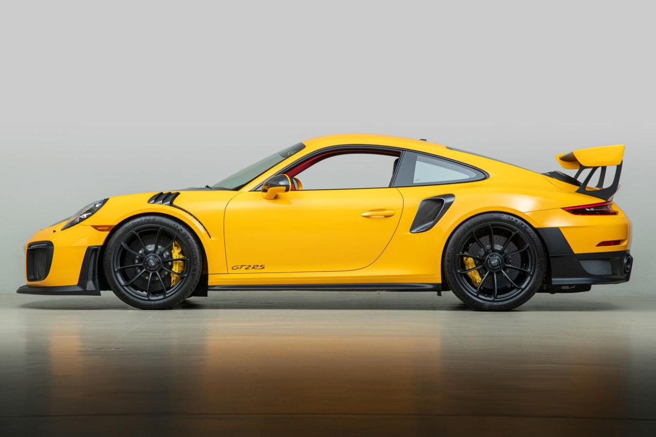 2018 Porsche 911 GT2 RS