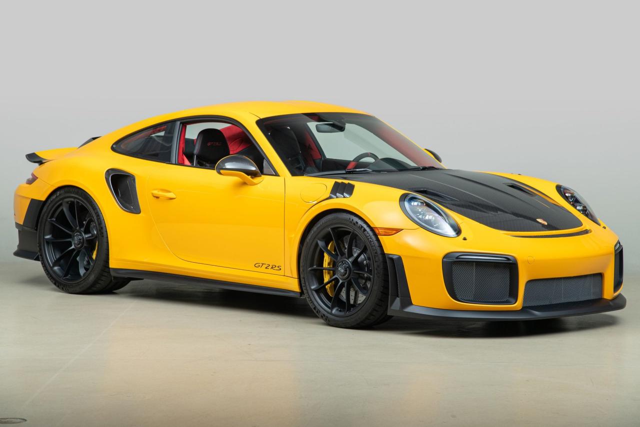 2018 Porsche 911 GT2 RS