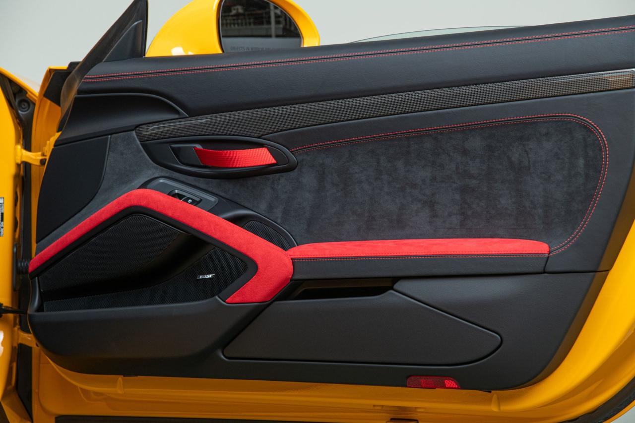 2018 Porsche 911 GT2 RS