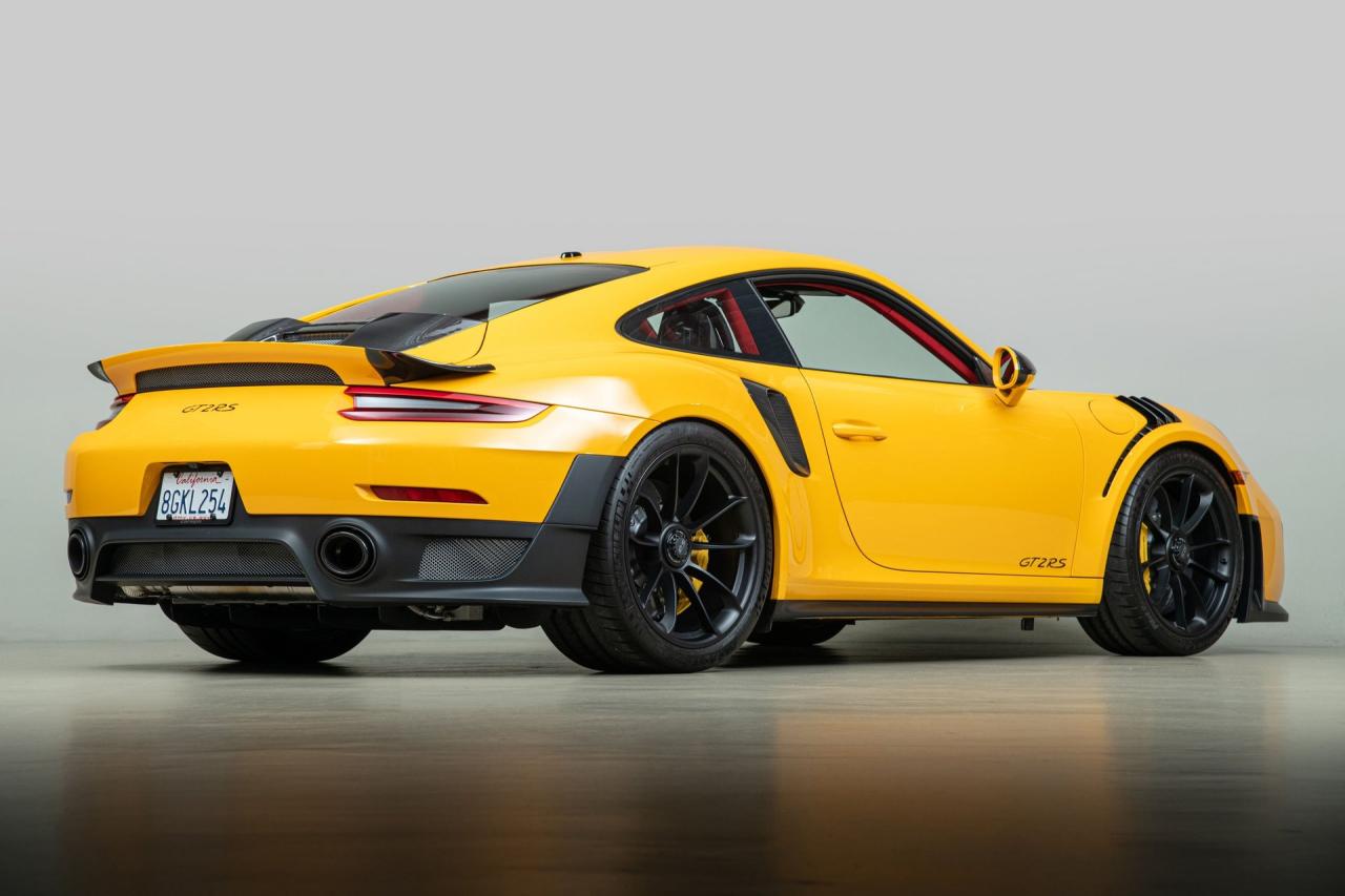 2018 Porsche 911 GT2 RS