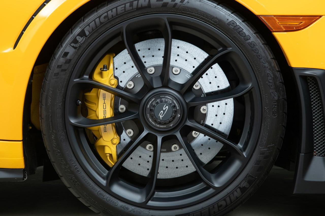 2018 Porsche 911 GT2 RS