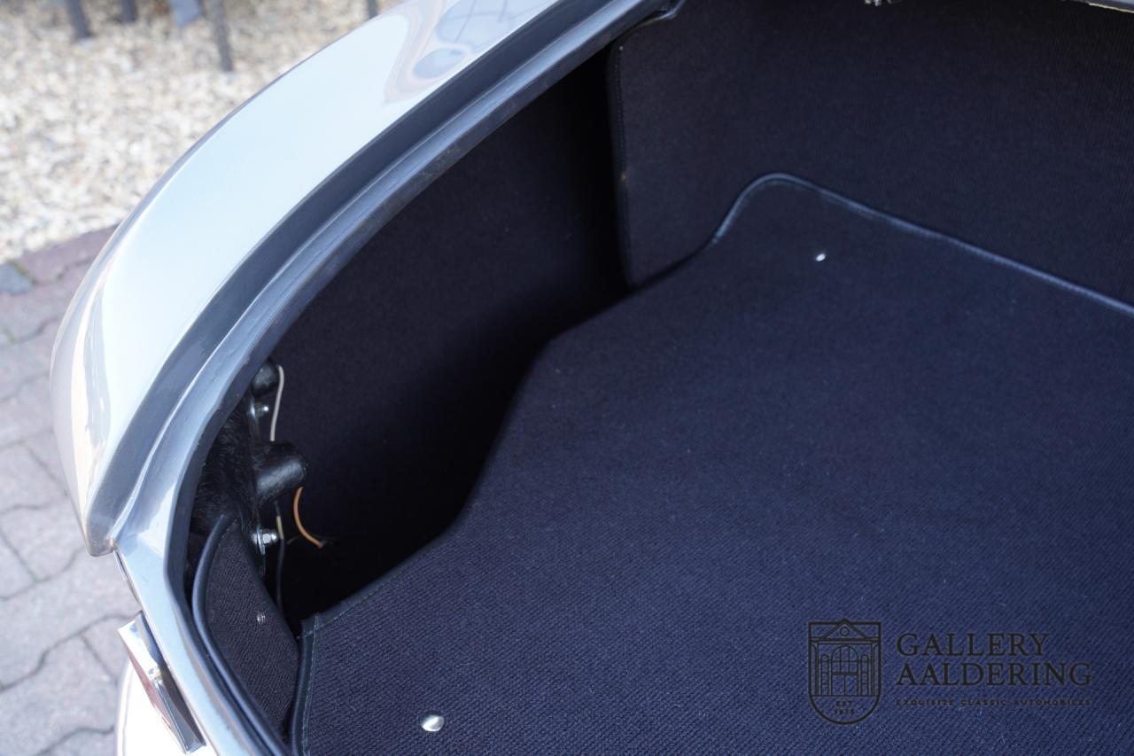 1965 Ferrari 330 GT 2+2 Coupe Interim