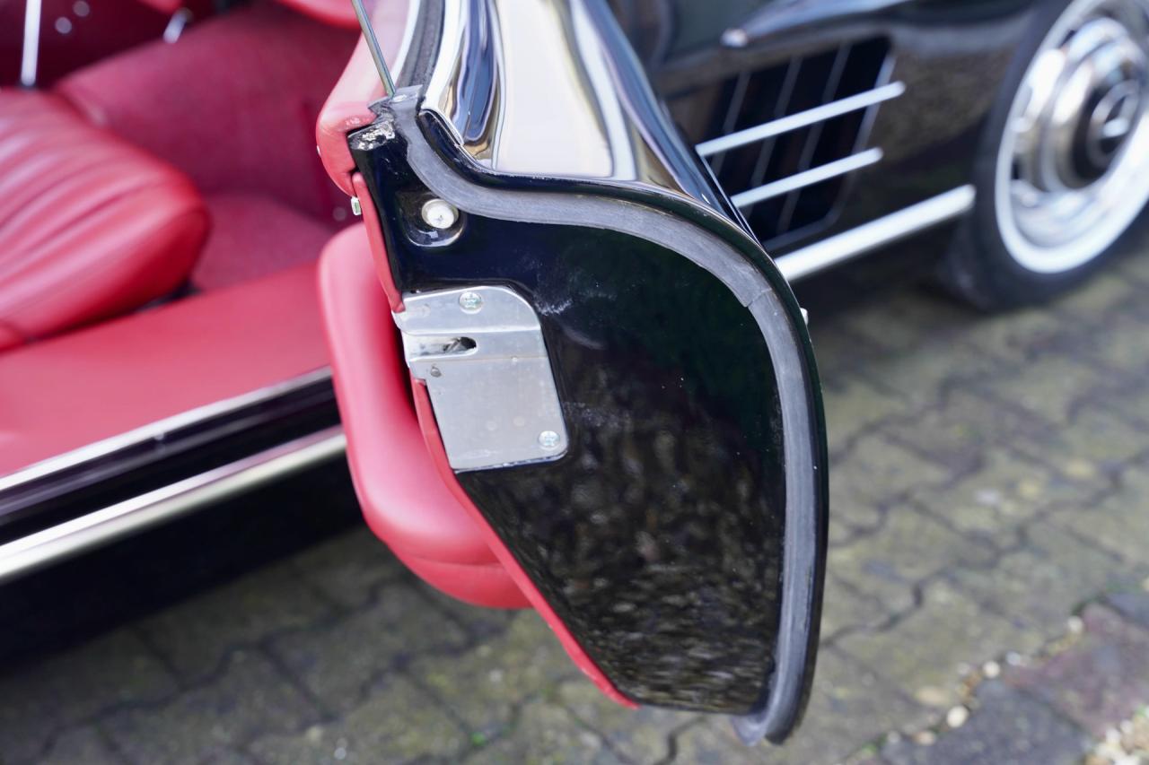 1959 Mercedes - Benz Mercedes Benz 300 SL Roadster &ldquo;Radiography/material authenticity researched&rdquo;