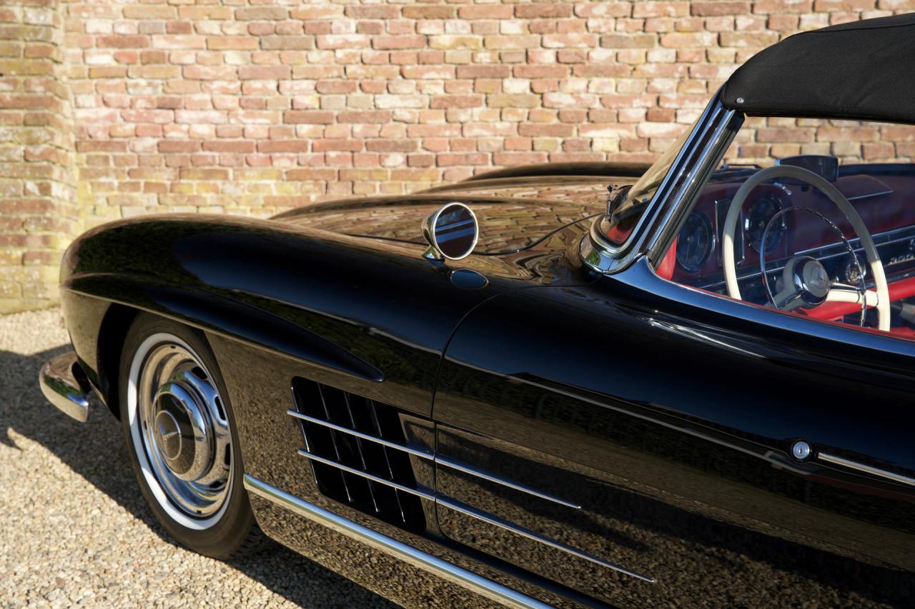 1959 Mercedes - Benz Mercedes Benz 300 SL Roadster &ldquo;Radiography/material authenticity researched&rdquo;