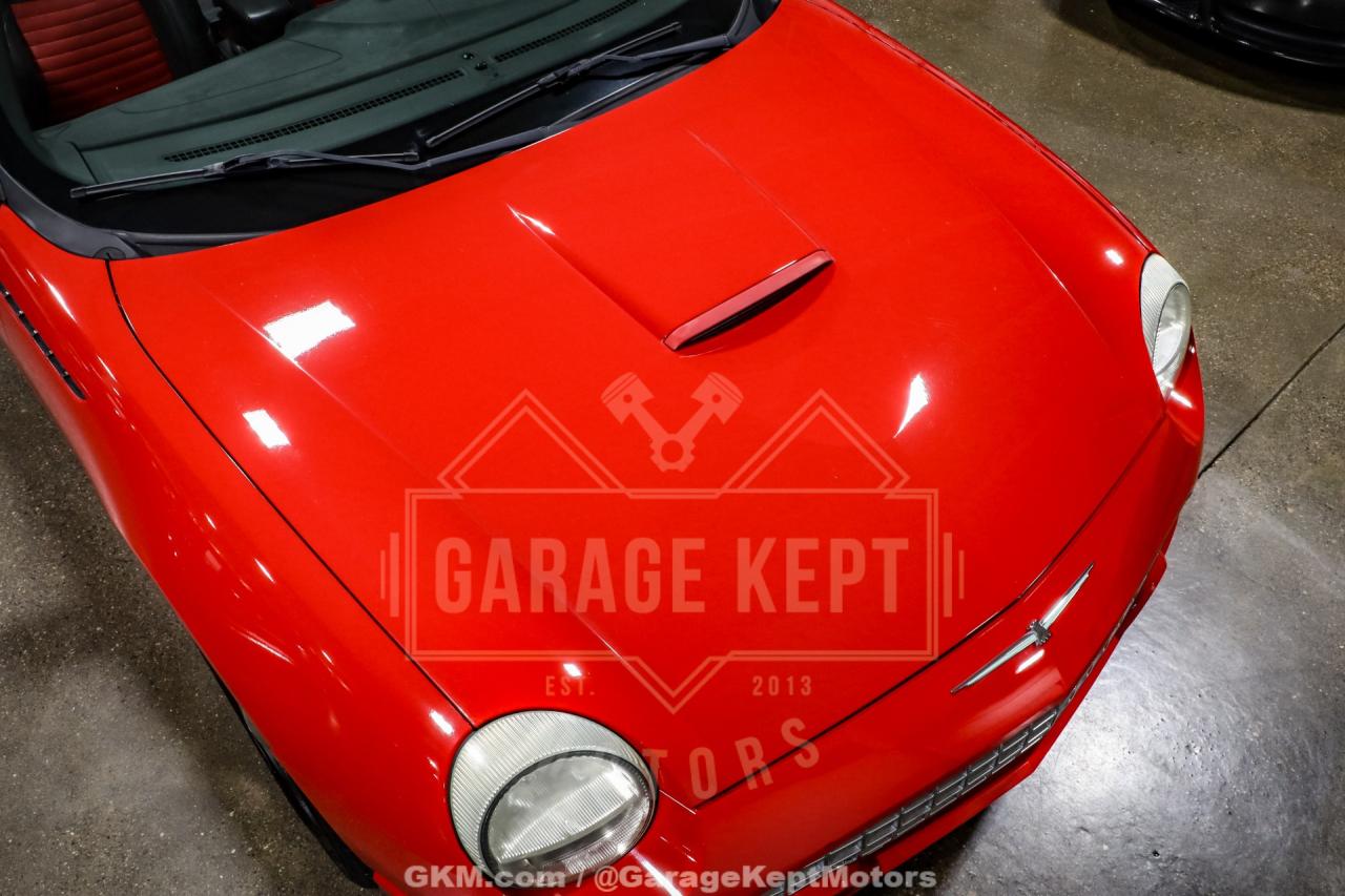 2002 Ford Thunderbird