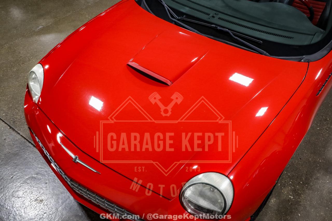 2002 Ford Thunderbird