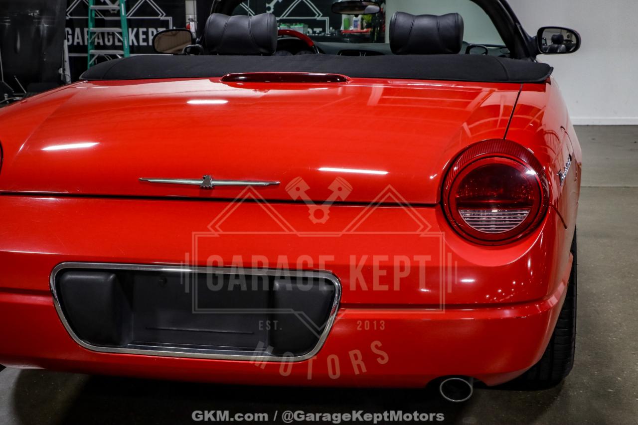 2002 Ford Thunderbird