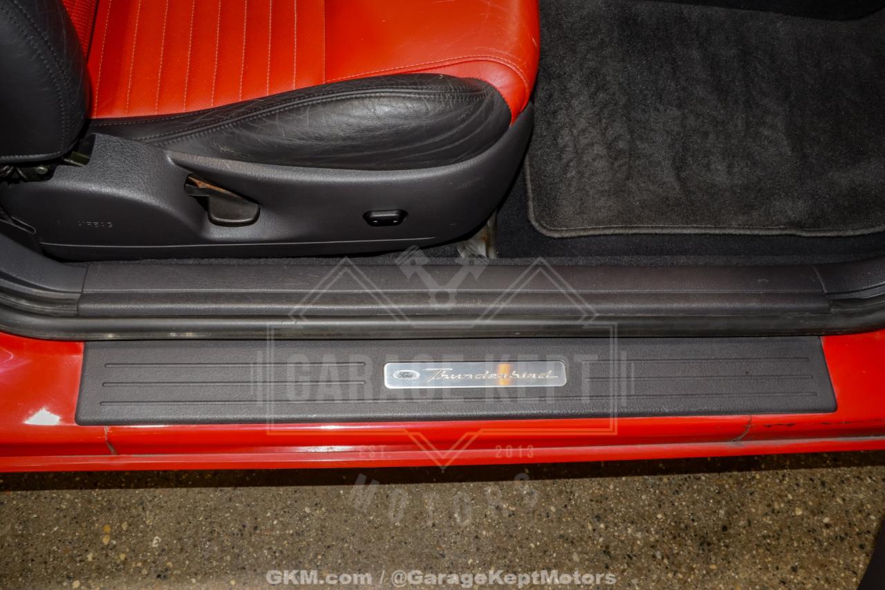 2002 Ford Thunderbird