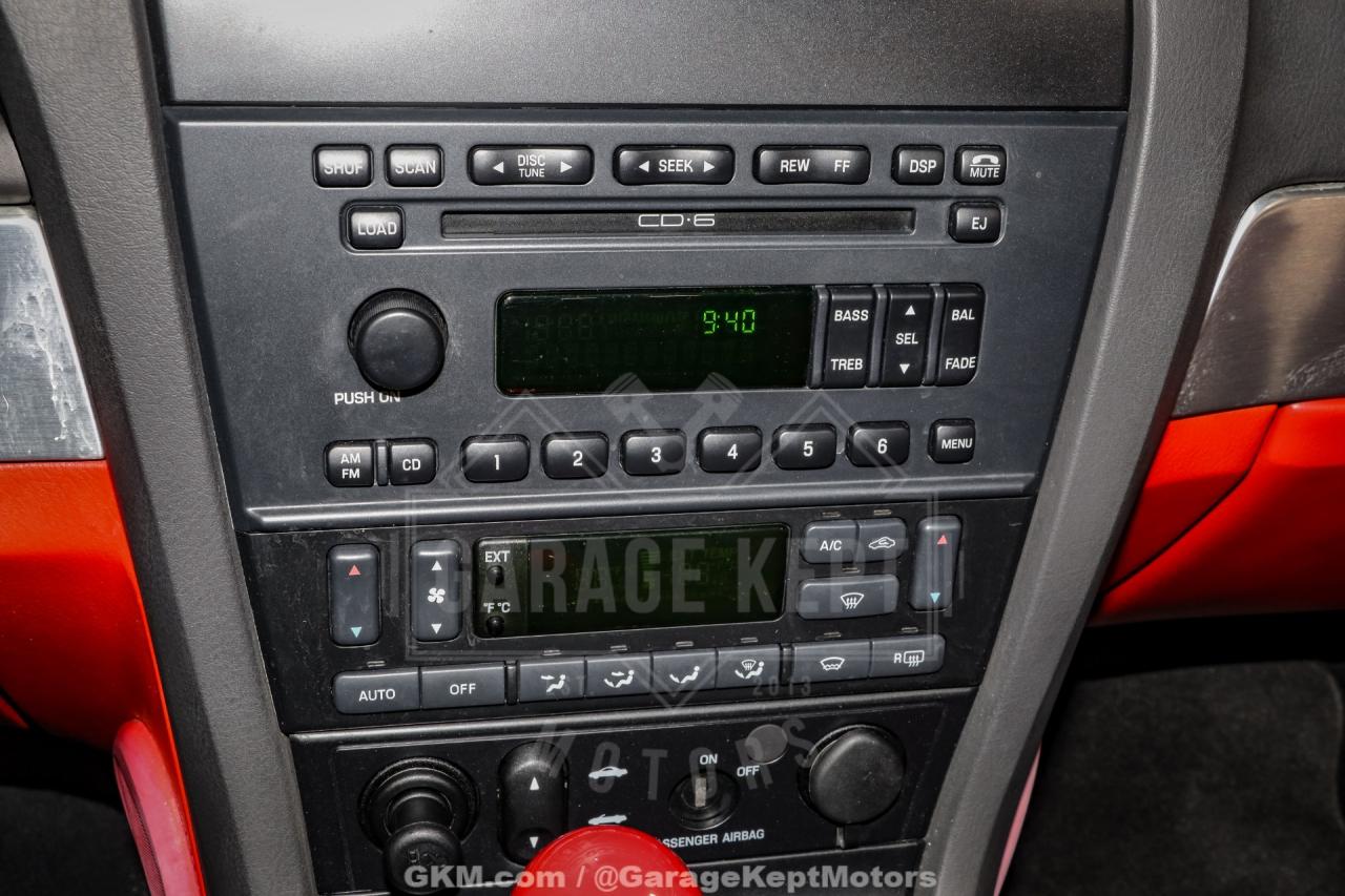 2002 Ford Thunderbird