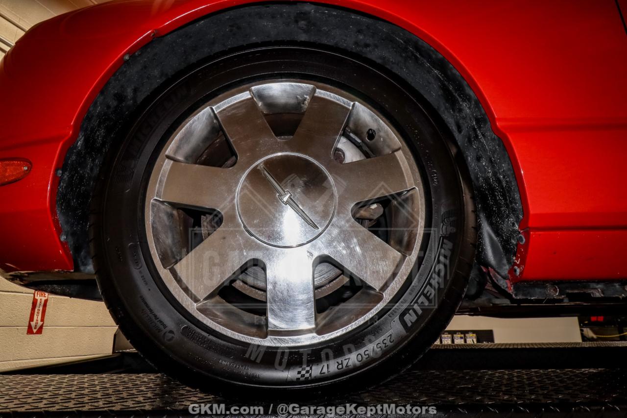 2002 Ford Thunderbird