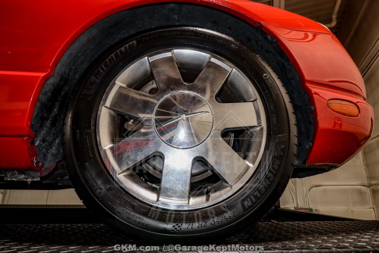 2002 Ford Thunderbird