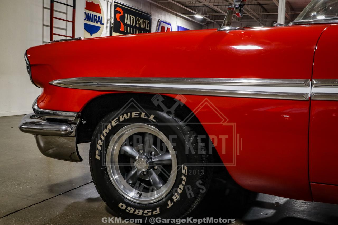 1958 Ponitac Pathfinder