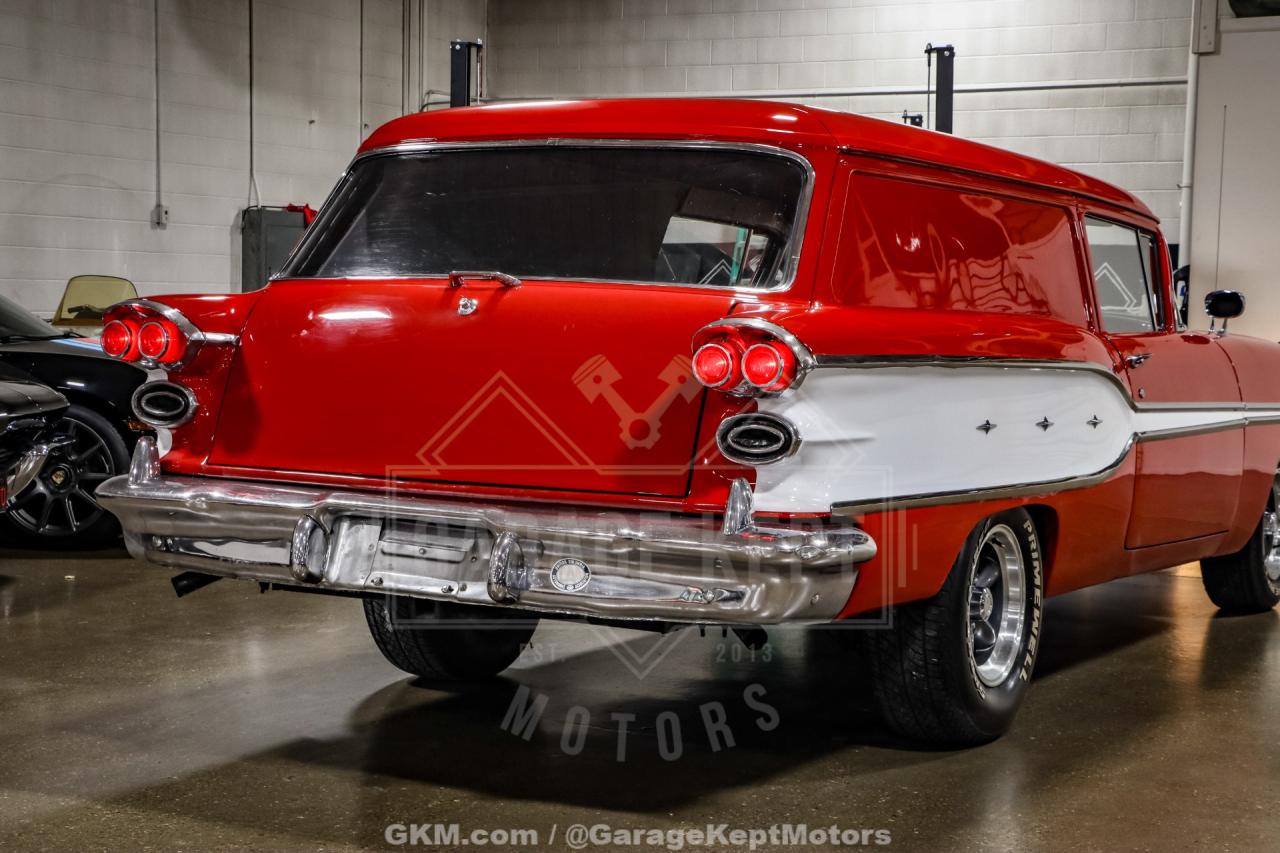 1958 Ponitac Pathfinder