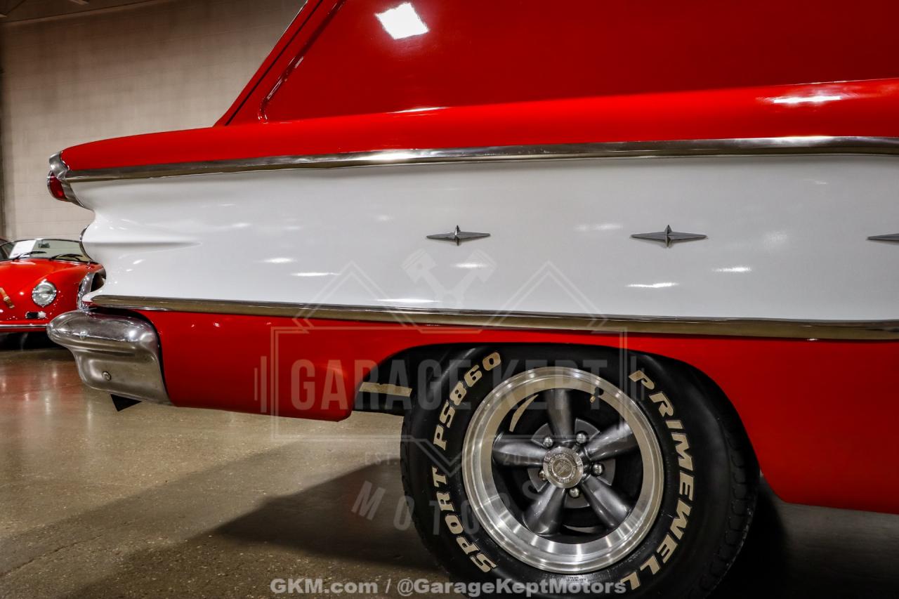 1958 Ponitac Pathfinder