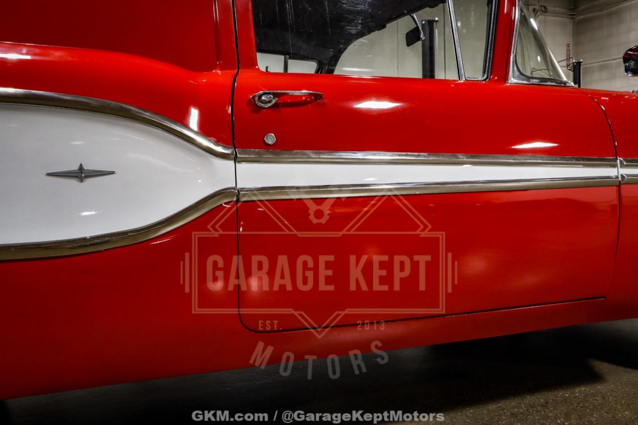 1958 Ponitac Pathfinder