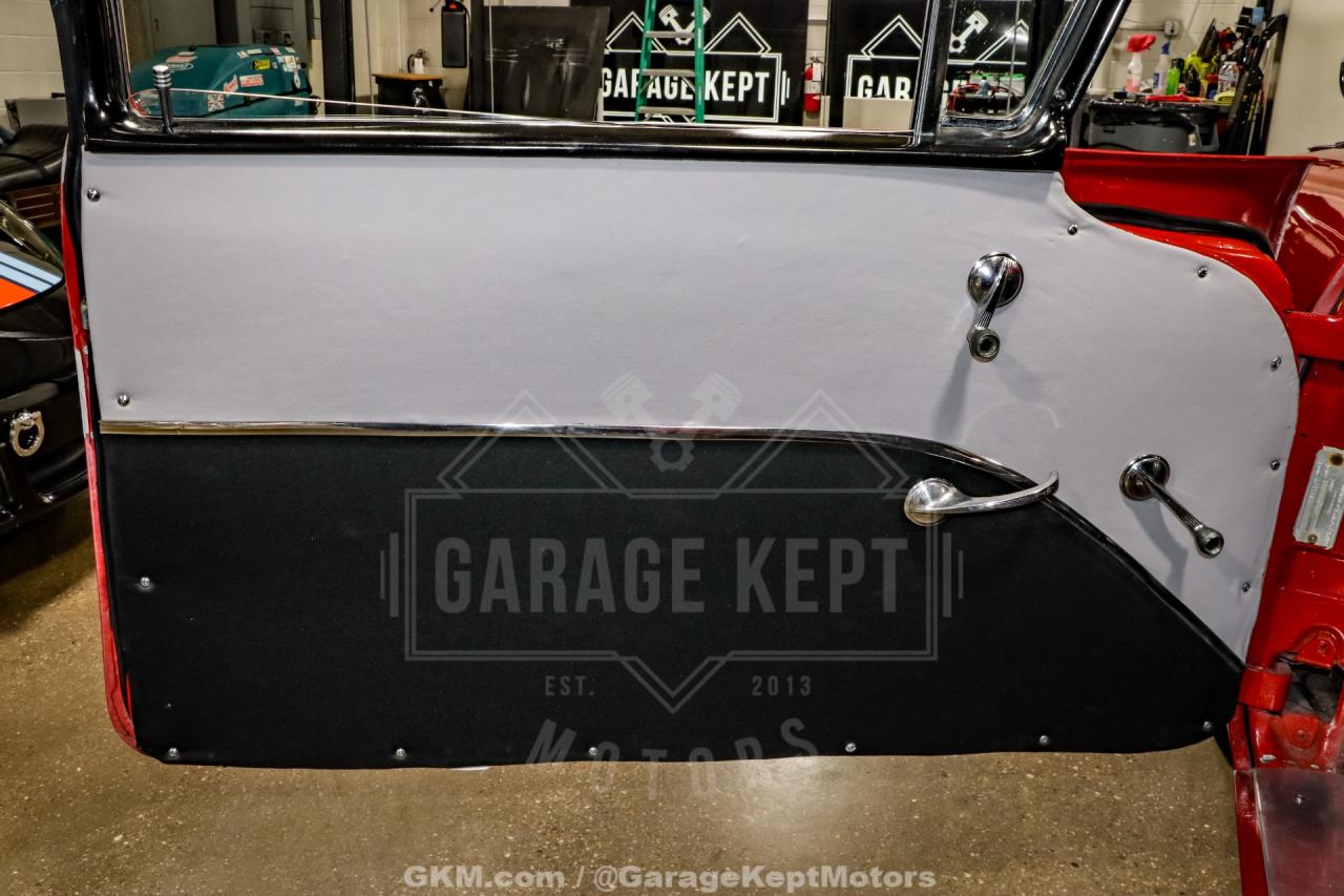 1958 Ponitac Pathfinder