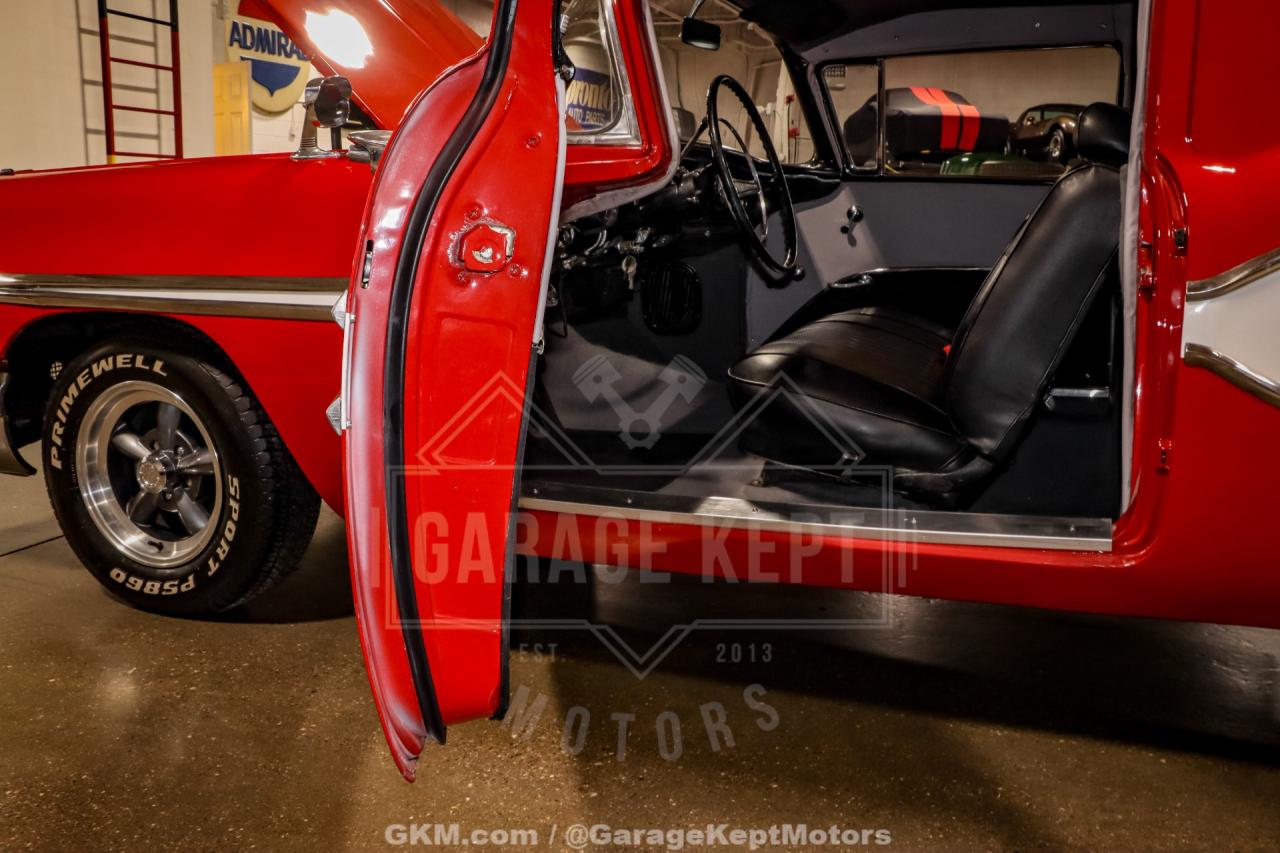 1958 Ponitac Pathfinder