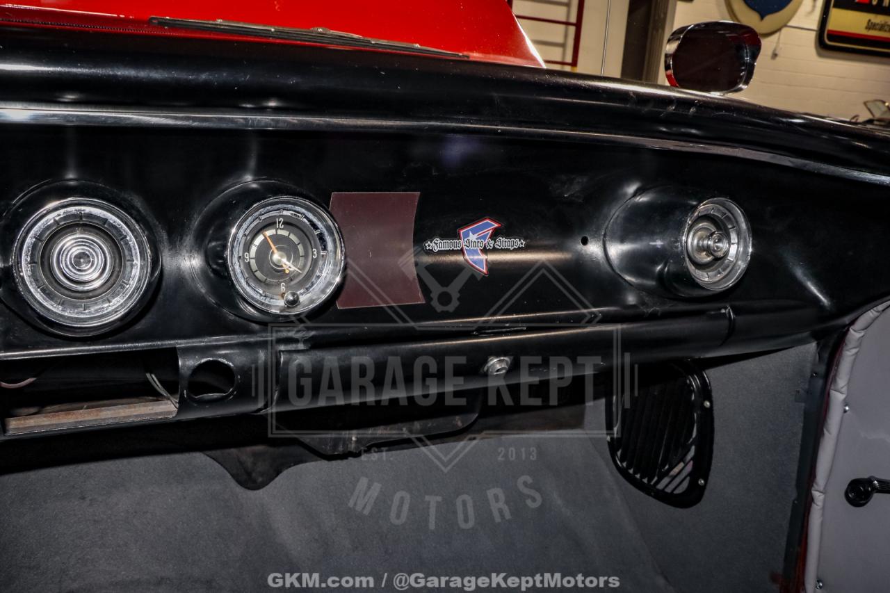 1958 Ponitac Pathfinder