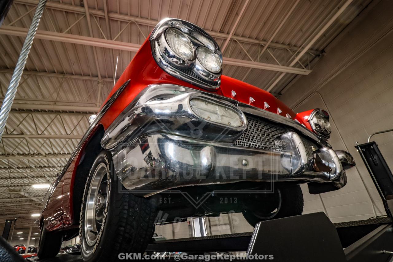 1958 Ponitac Pathfinder