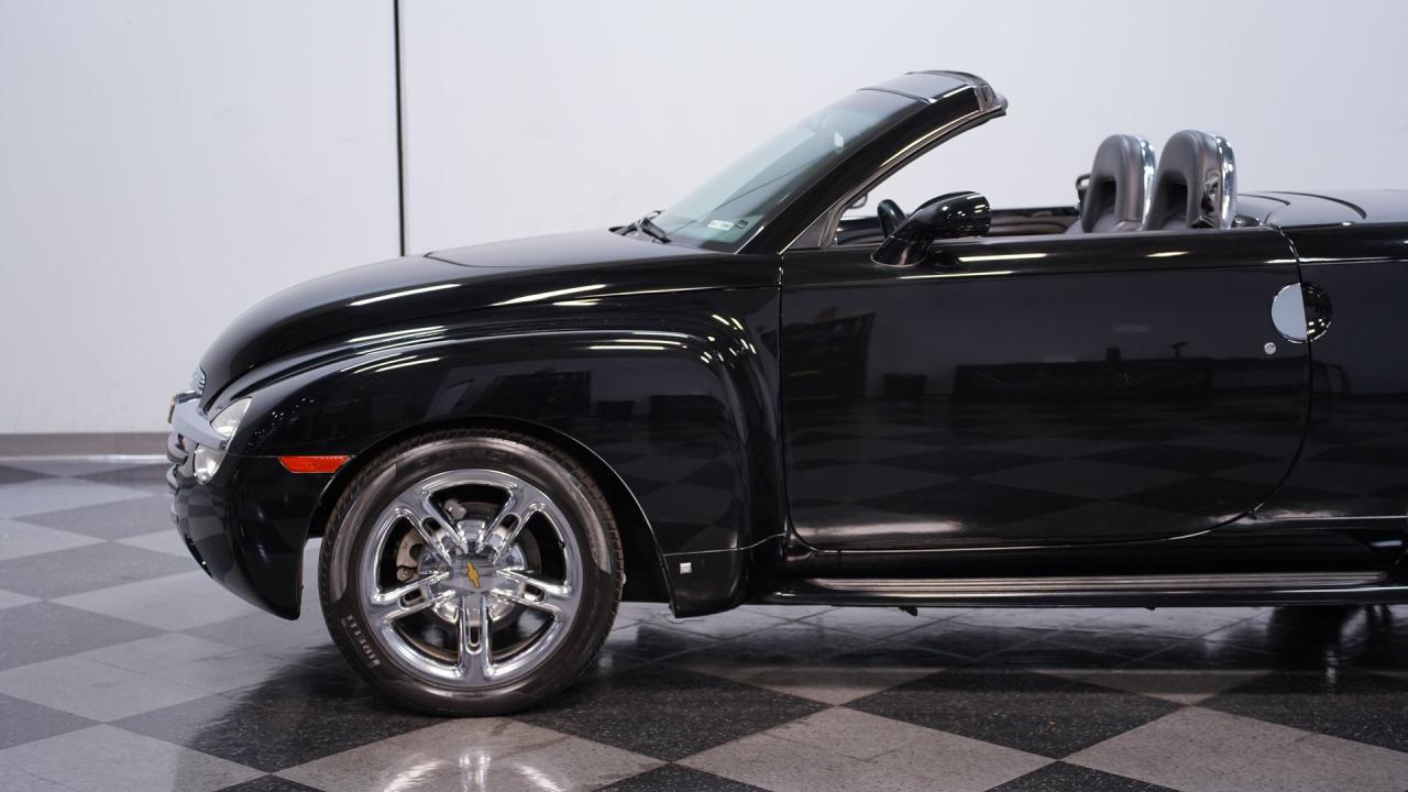 2006 Chevrolet SSR Supercharged Six Speed