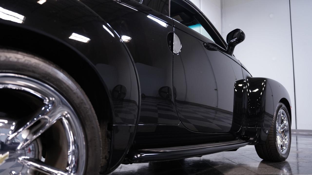 2006 Chevrolet SSR Supercharged Six Speed