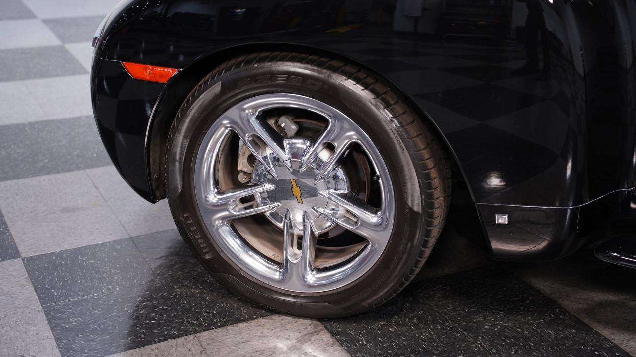 2006 Chevrolet SSR Supercharged Six Speed