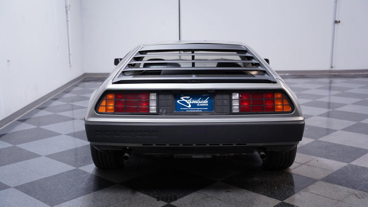 1981 DeLorean DMC-12