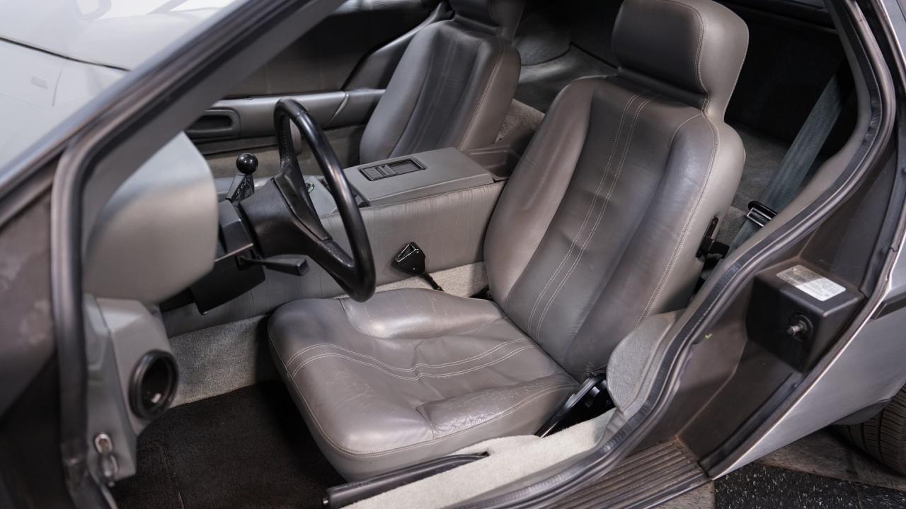 1981 DeLorean DMC-12