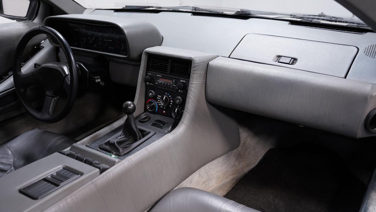 1981 DeLorean DMC-12