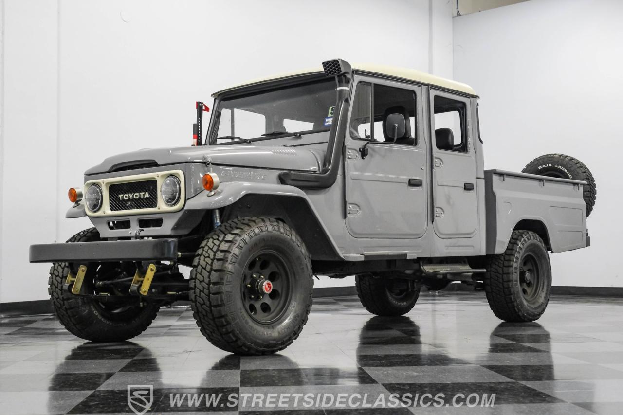 1993 Toyota FJ45 Bandeirante Custom Pickup