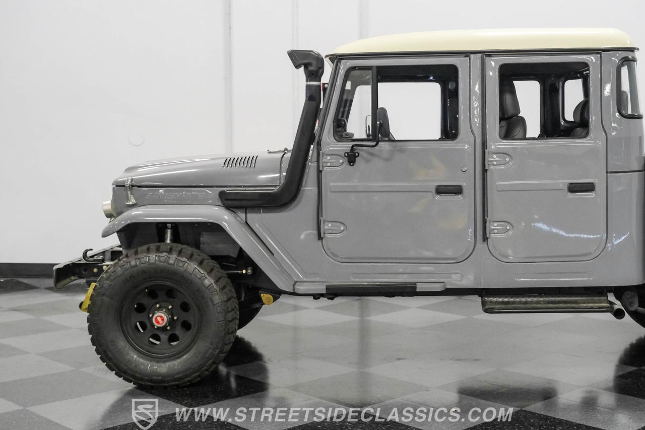 1993 Toyota FJ45 Bandeirante Custom Pickup