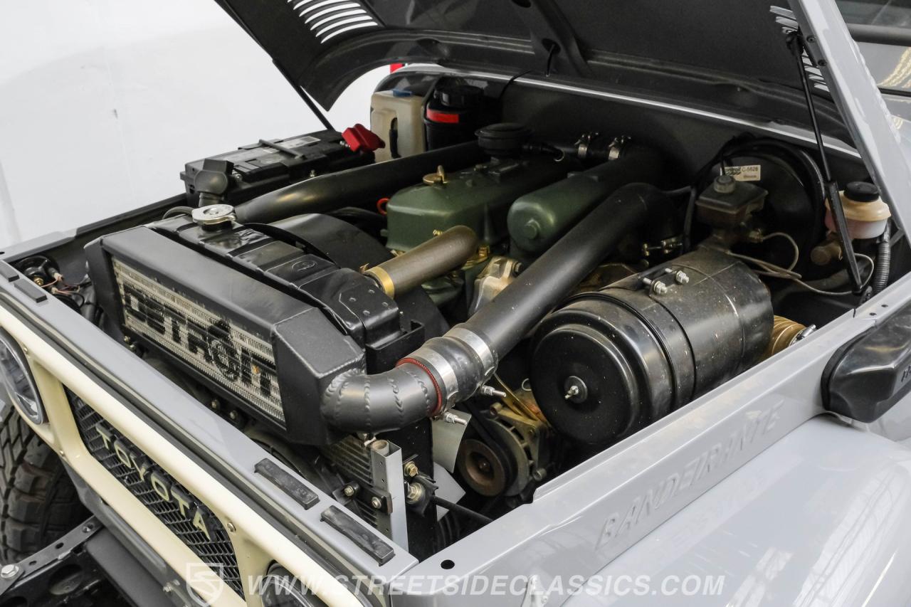 1993 Toyota FJ45 Bandeirante Custom Pickup