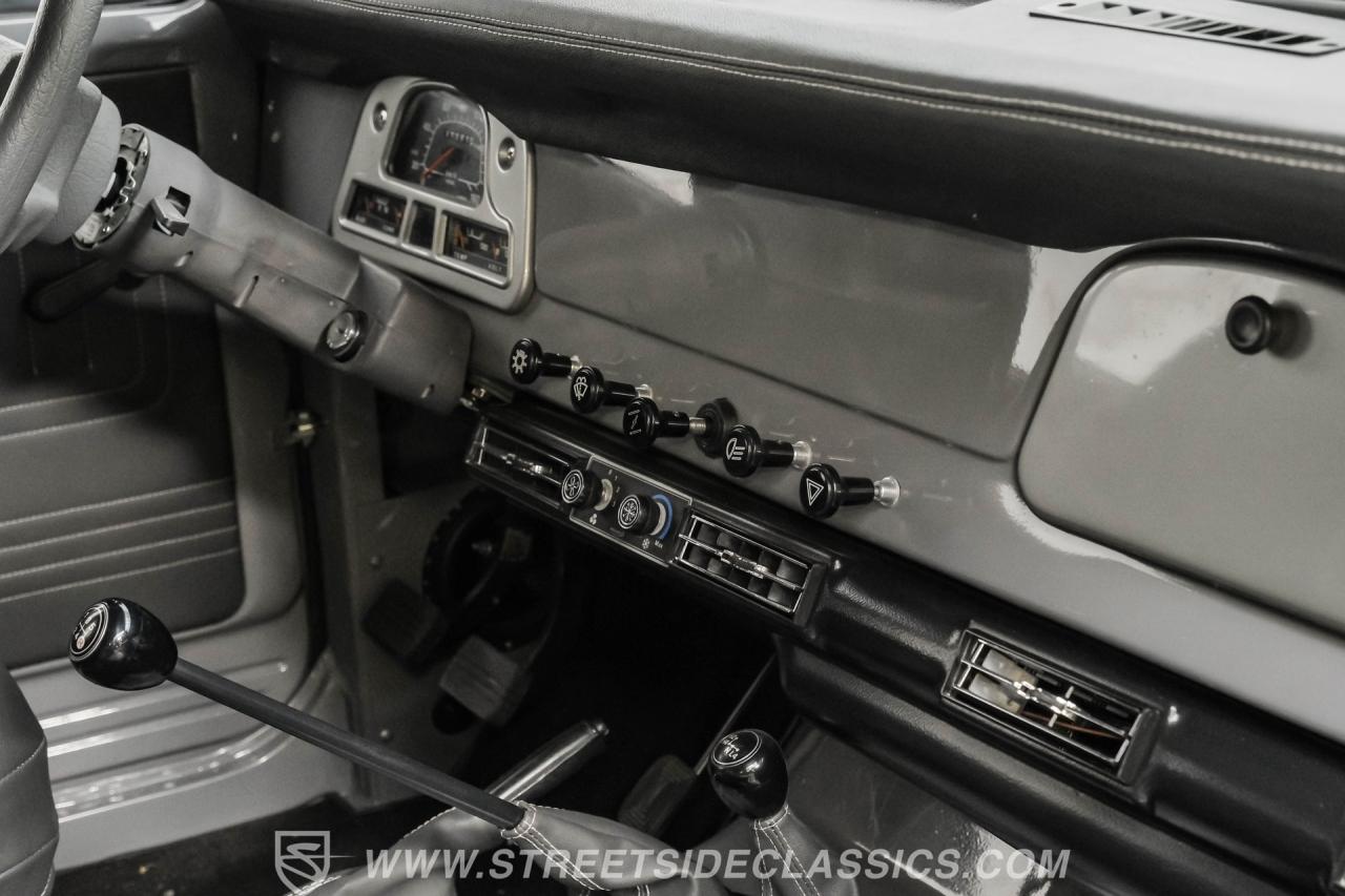 1993 Toyota FJ45 Bandeirante Custom Pickup