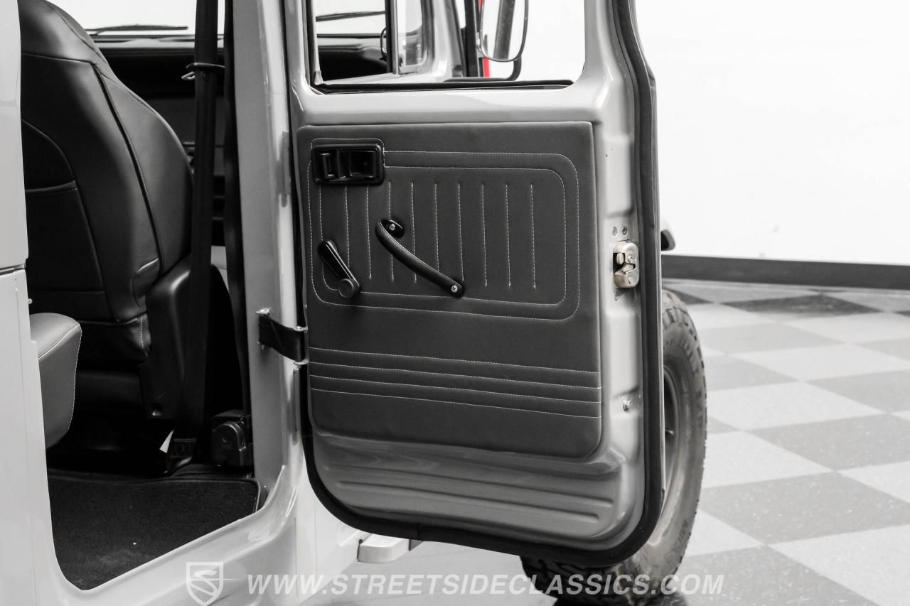 1993 Toyota FJ45 Bandeirante Custom Pickup
