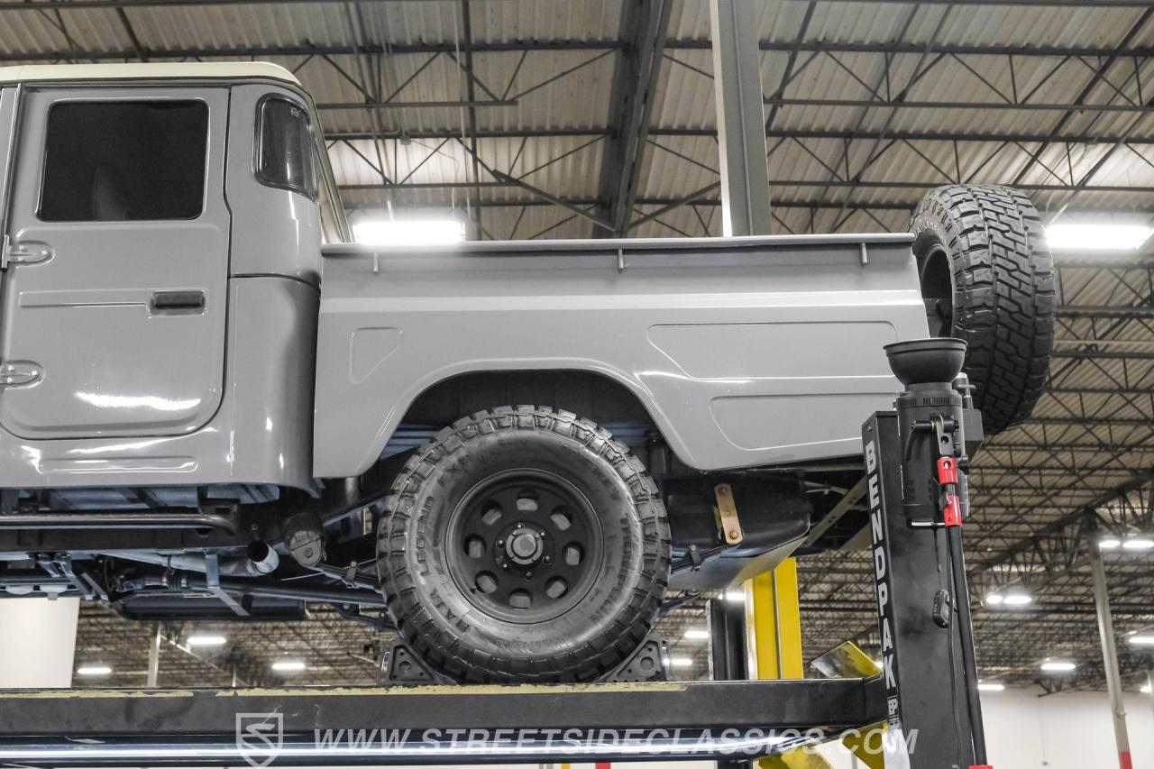 1993 Toyota FJ45 Bandeirante Custom Pickup