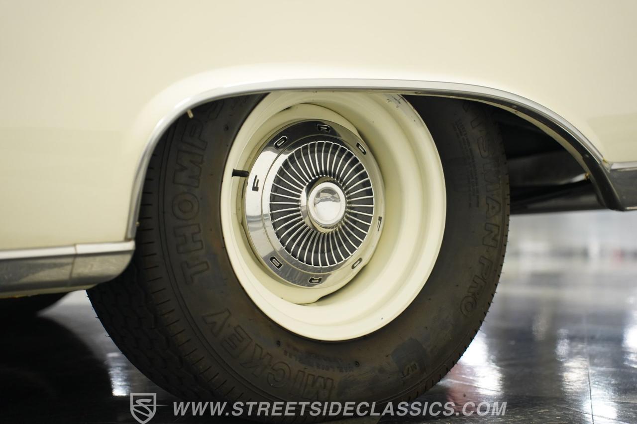 1962 Ford Galaxie 500 Club Victoria Tri-Power