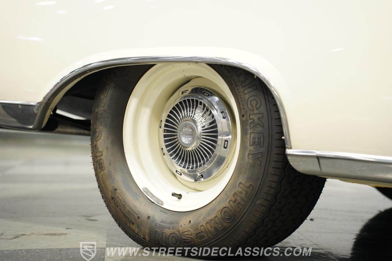 1962 Ford Galaxie 500 Club Victoria Tri-Power