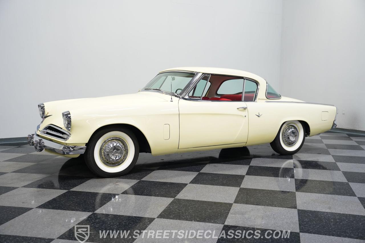 1953 Studebaker Commander Regal Starliner