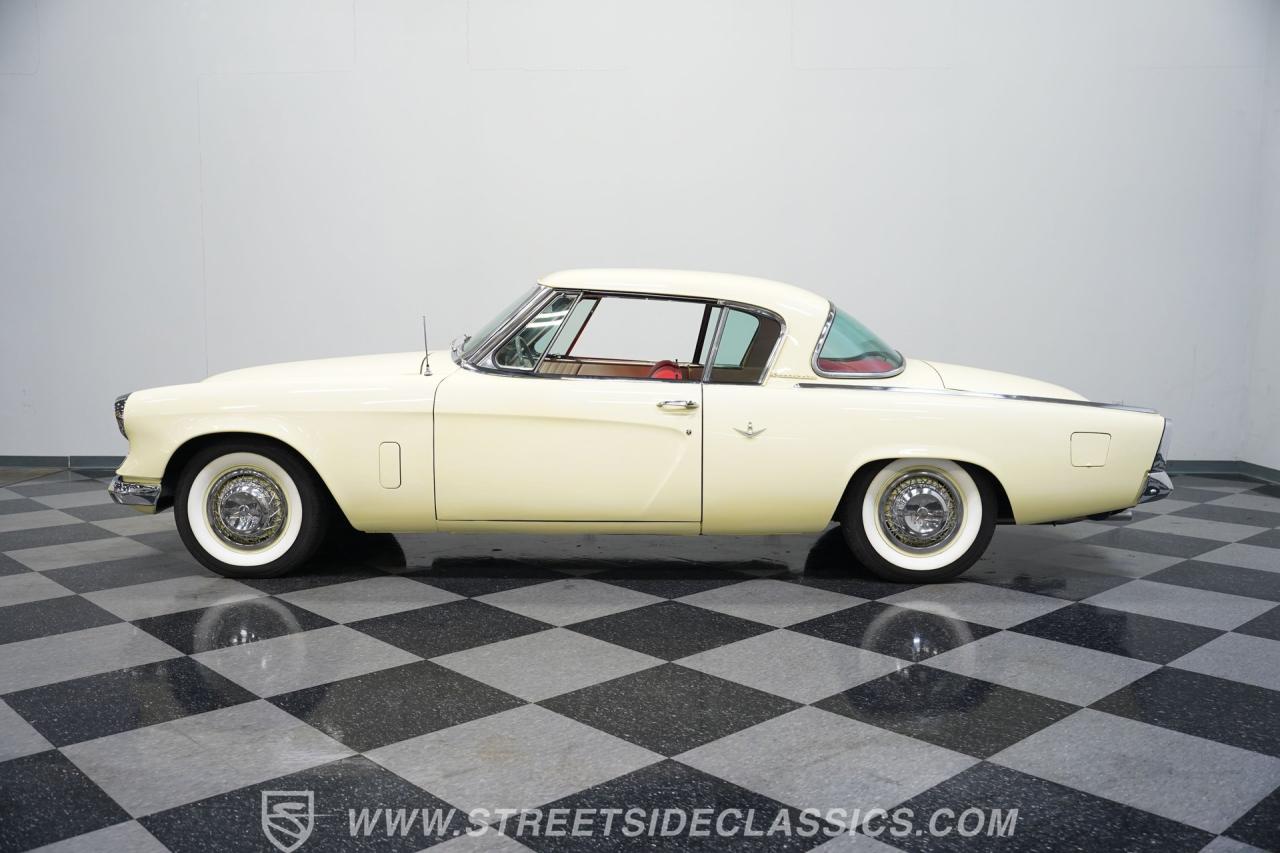 1953 Studebaker Commander Regal Starliner