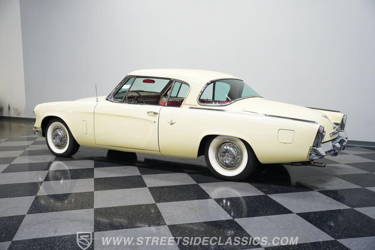 1953 Studebaker Commander Regal Starliner