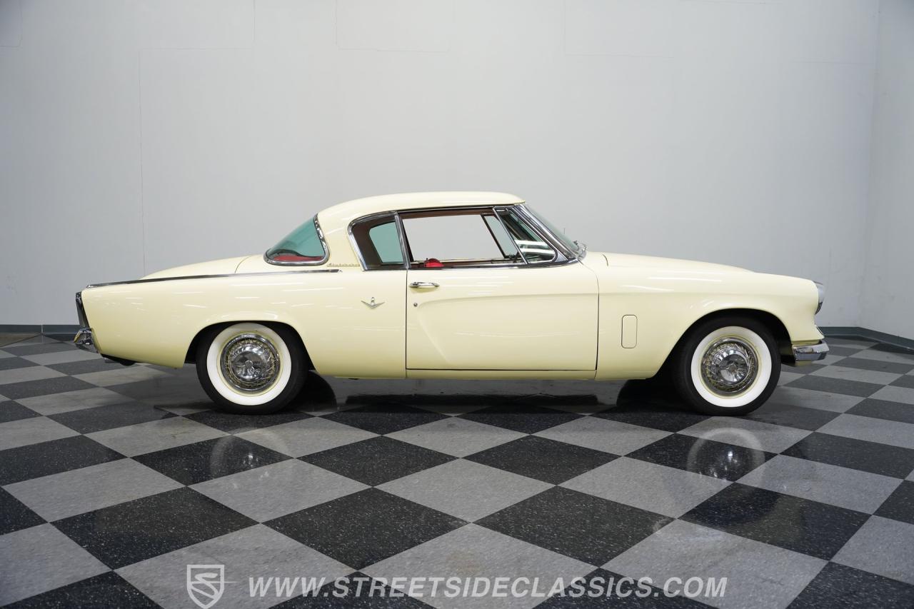 1953 Studebaker Commander Regal Starliner