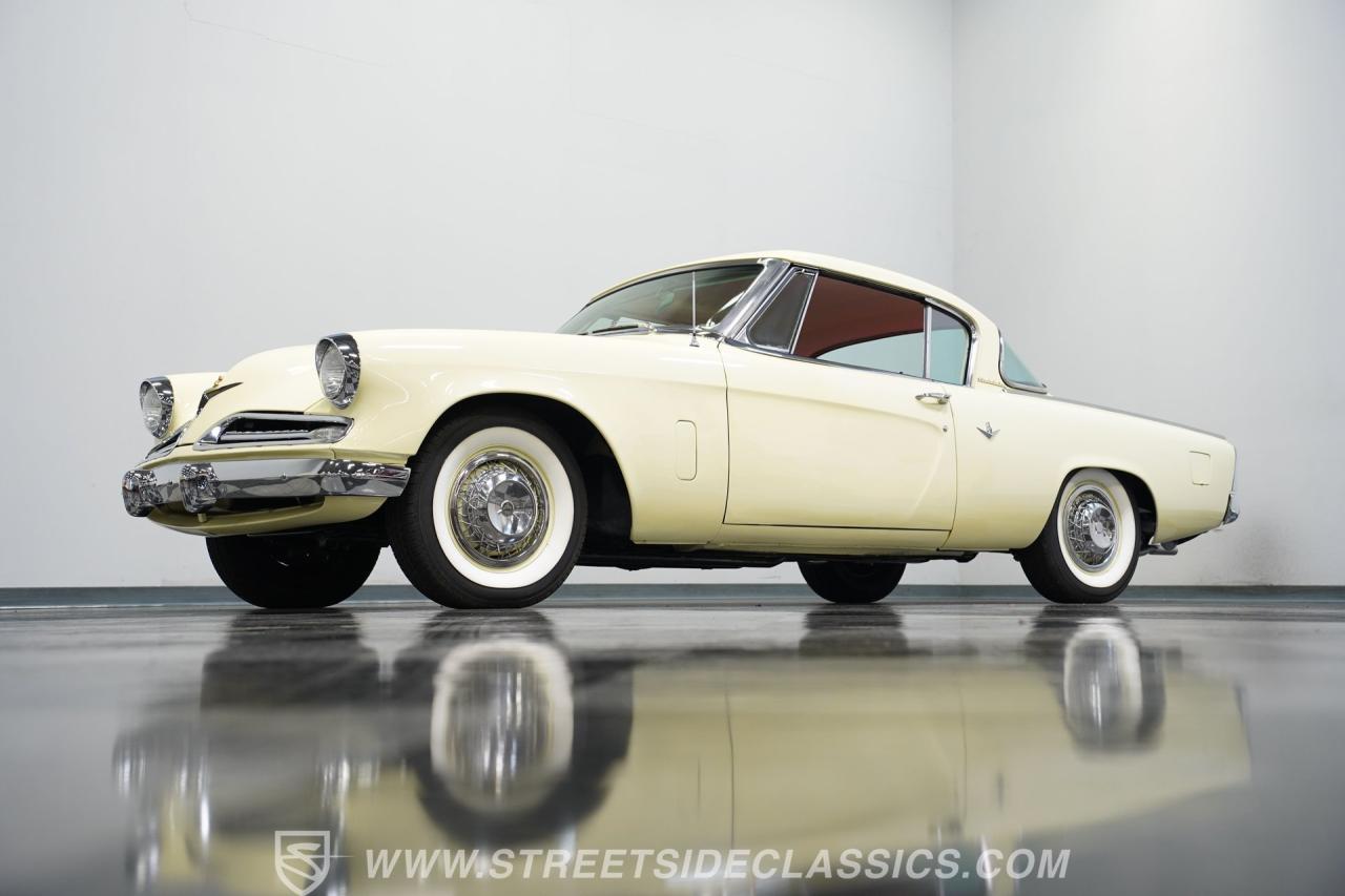 1953 Studebaker Commander Regal Starliner