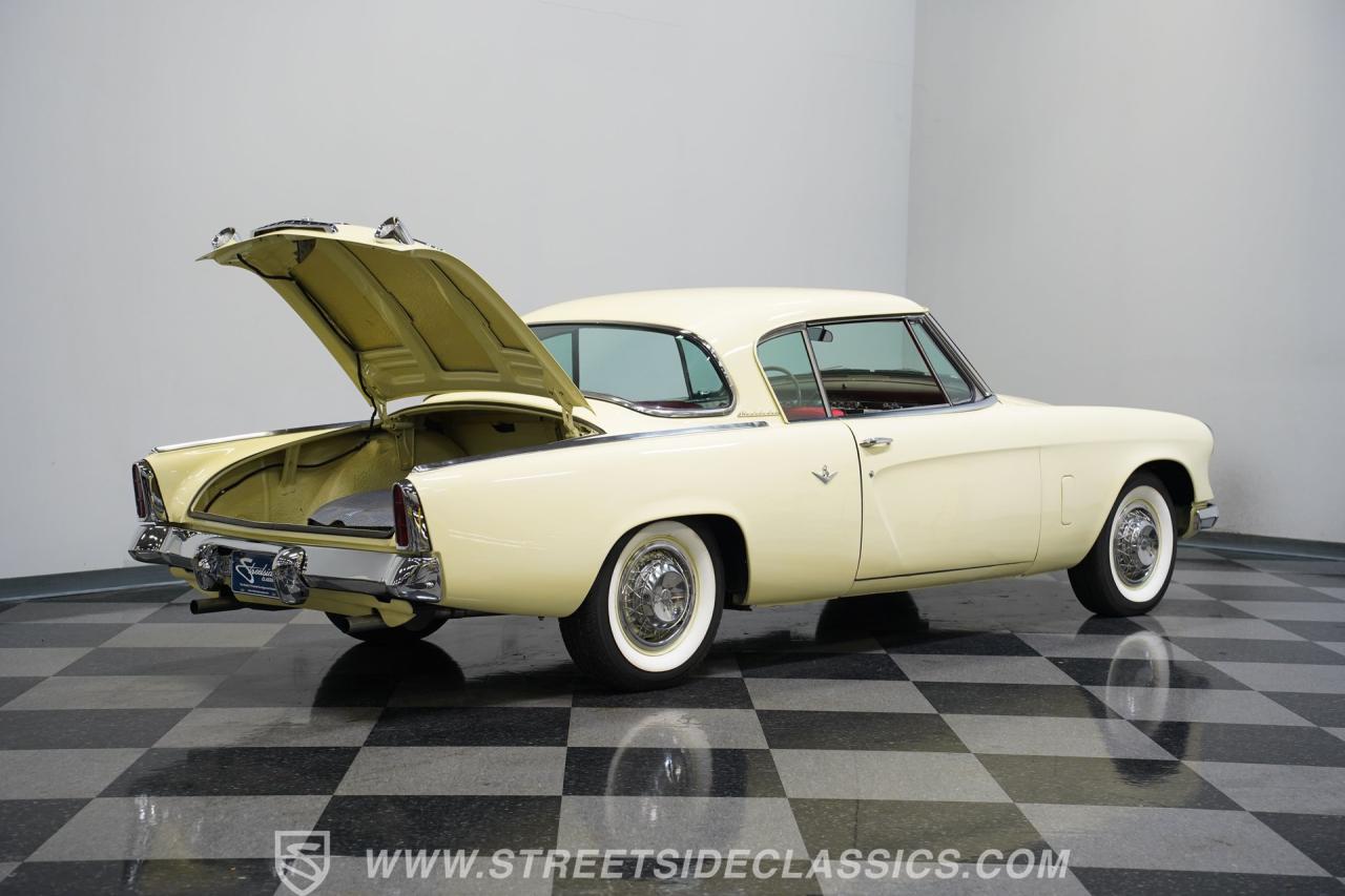 1953 Studebaker Commander Regal Starliner