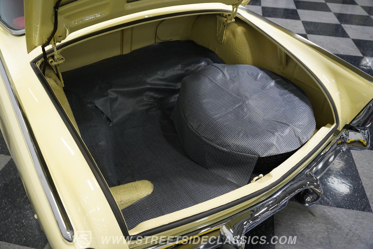 1953 Studebaker Commander Regal Starliner