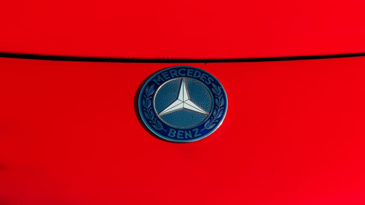 1957 Mercedes - Benz 300 SL Gullwing Coupe