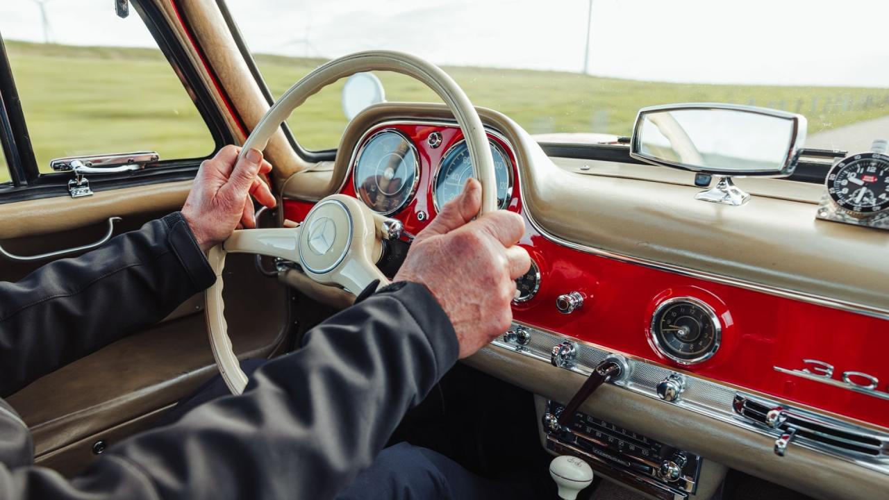 1957 Mercedes - Benz 300 SL Gullwing Coupe