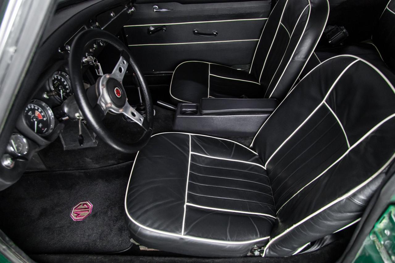 1967 MG MGB GT
