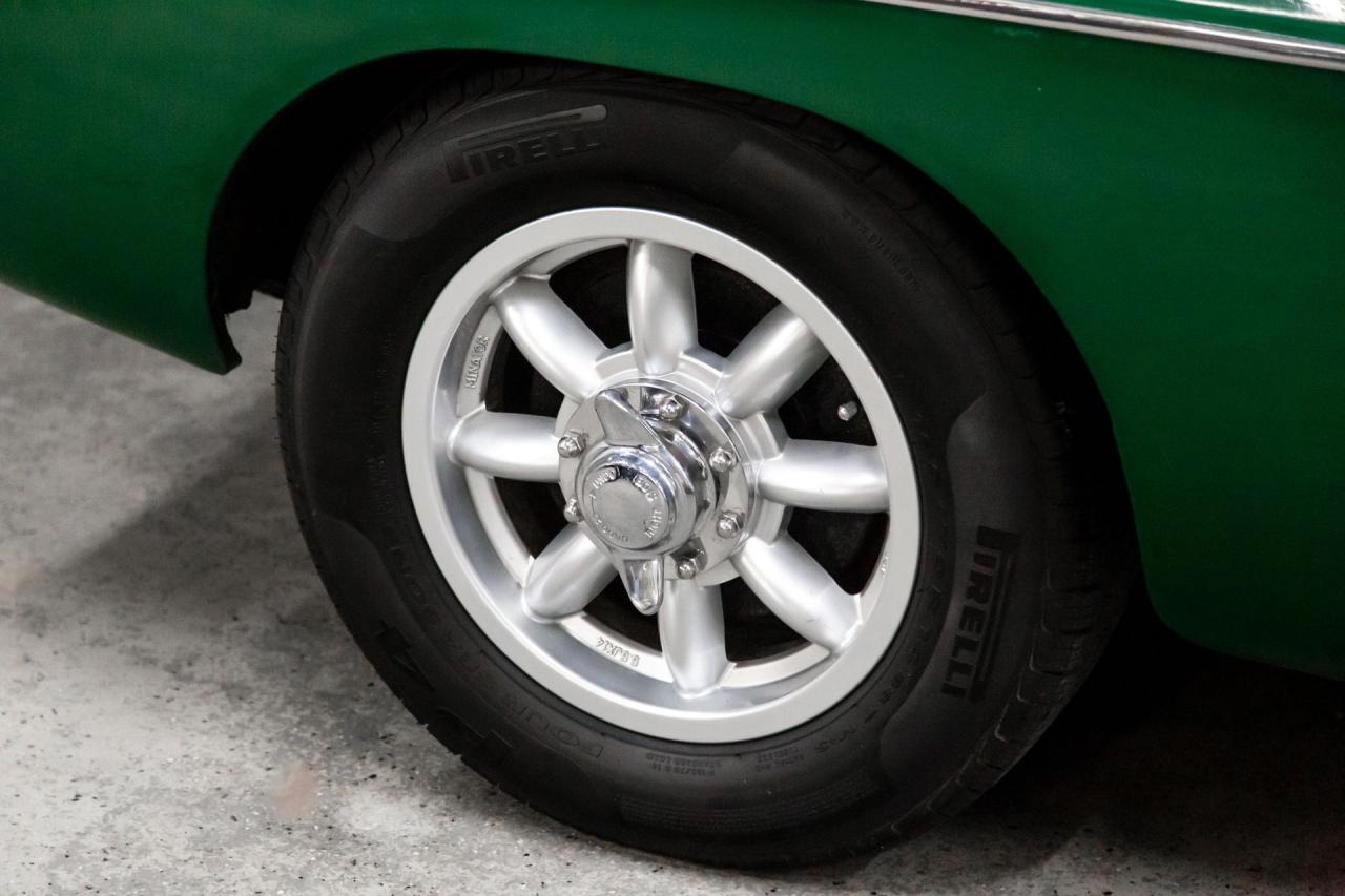 1967 MG MGB GT