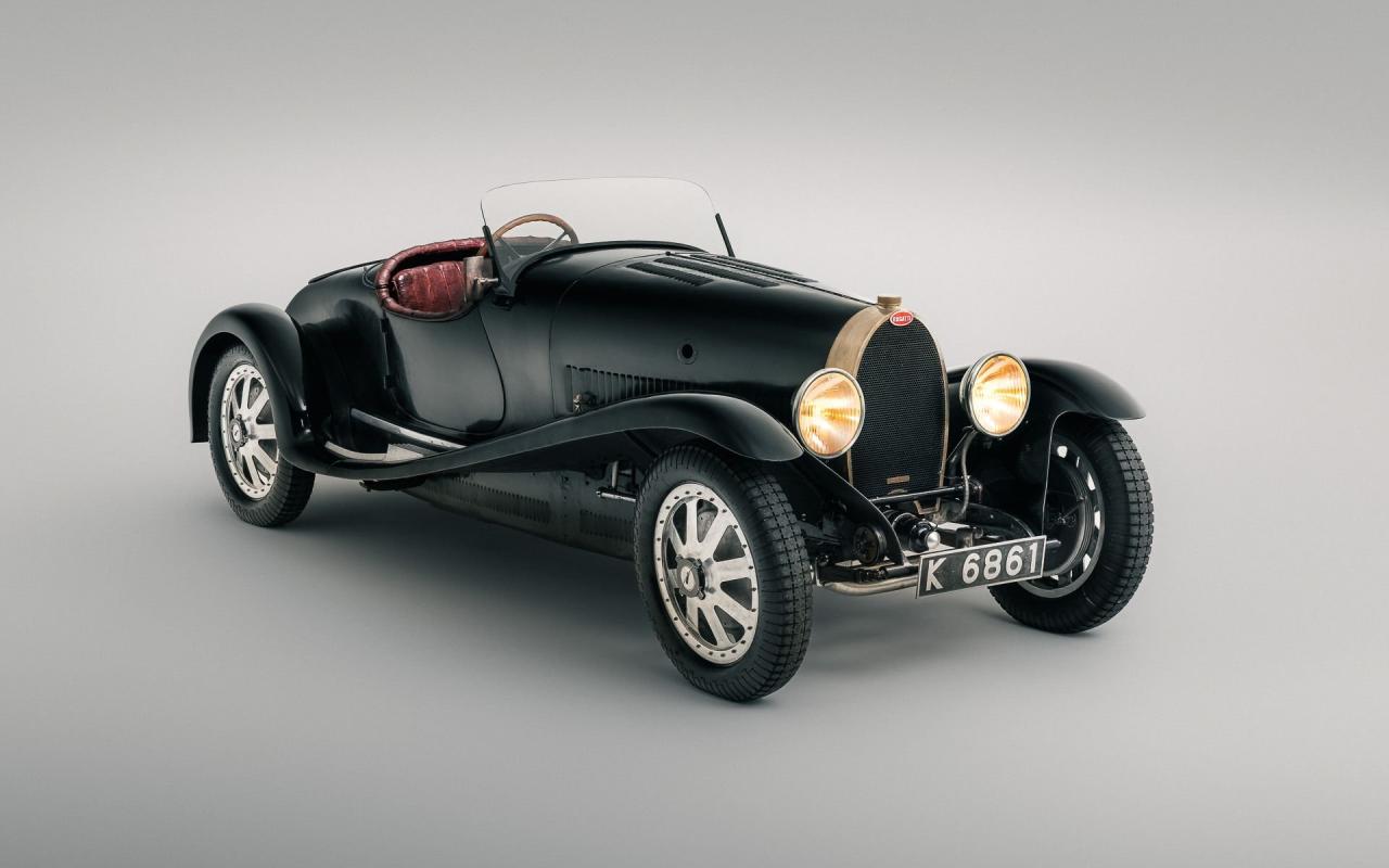 1929 Bugatti Type 43 Roadster by Eug&egrave;ne Matthys