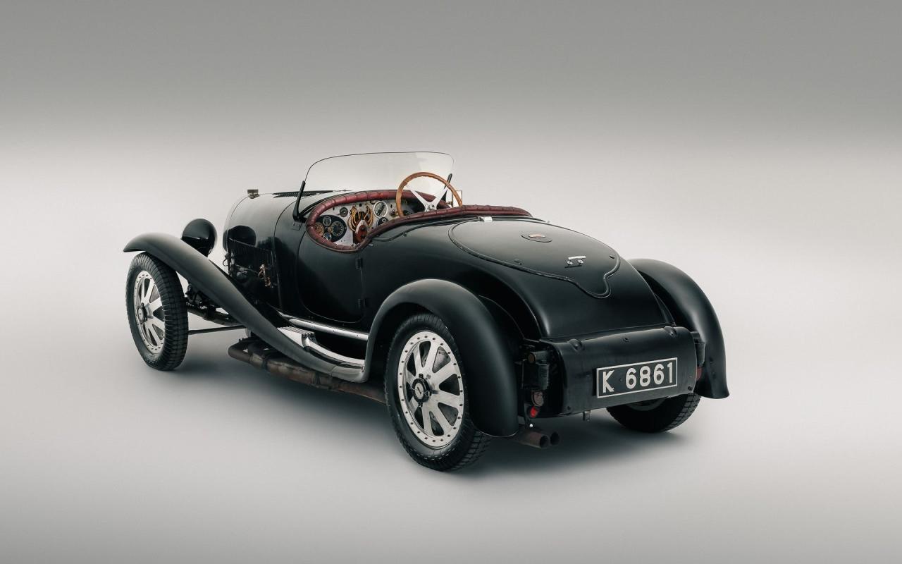 1929 Bugatti Type 43 Roadster by Eug&egrave;ne Matthys